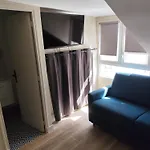 Rent A Room - Cosy Studio