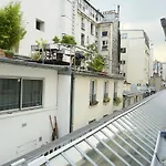 Rent A Room - Cosy Studio